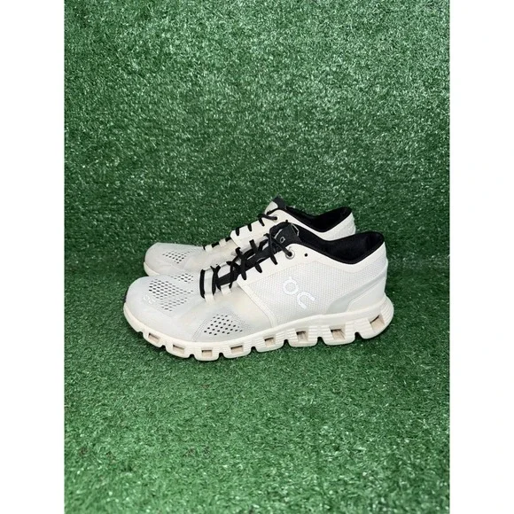 On Cloud X Shoes Women Size 8.5 White Running Shoes Sneakers Lightweight Comfort - Picture 4 of 11